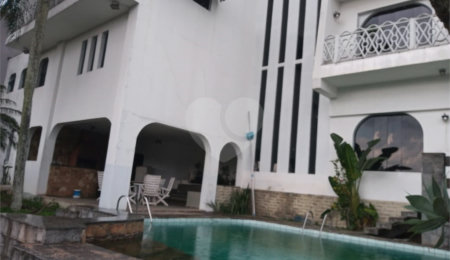 Sobrado à venda com 6 suítes em Jardim Franca, São Paulo, SP