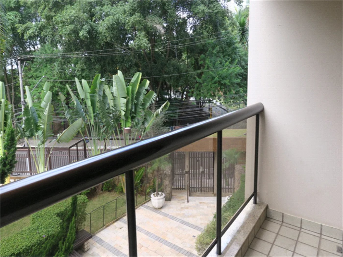 Apartamento à venda com 3 suítes em Vila Suzana, São Paulo, SP