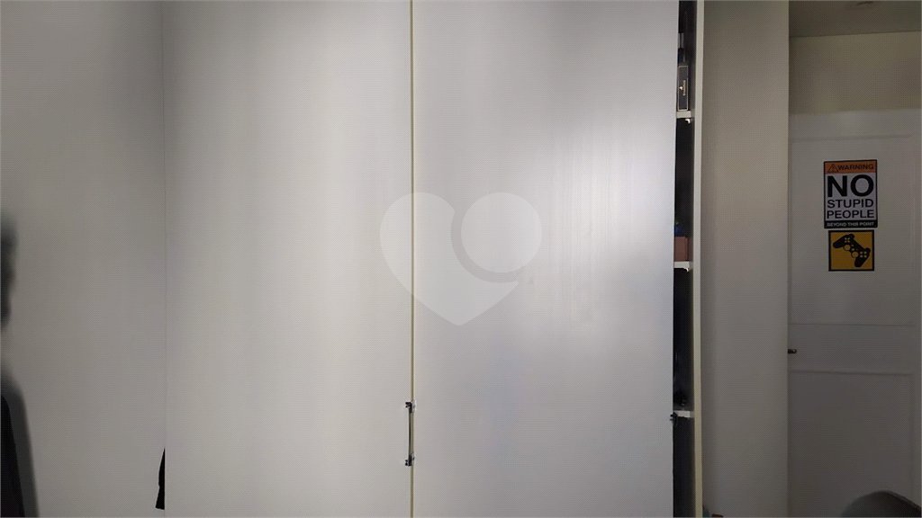 Apartamento à venda com 3 suítes em Jardim Londrina, São Paulo, SP