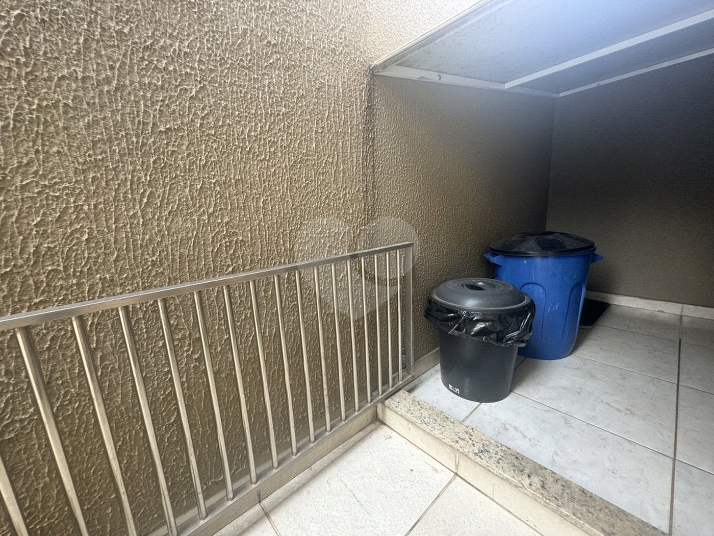 Casa à venda com 3 suítes no condomínio Lago da Serra, Araçoiaba da Serra - SP