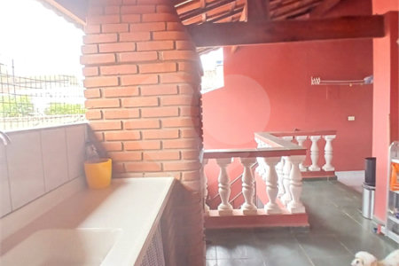 Casa à venda com 3 quartos, sendo 1 suíte, em Vila Rica, São Paulo, SP