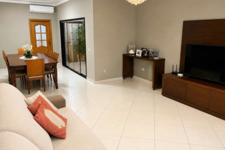 Casa à venda com 4 quartos, sendo 1 suíte,  em Vila Nova, Três Lagoas, MS