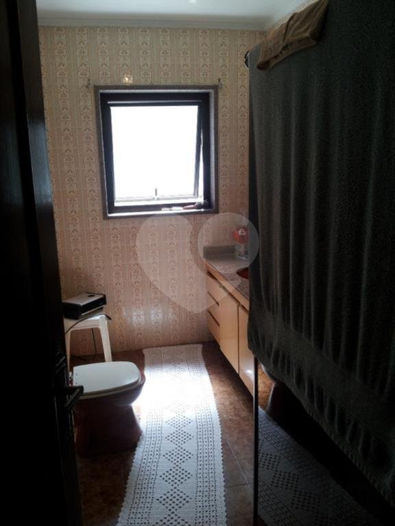 Casa Térrea à venda com 4 quartos, sendo 2 suítes,  em Jardim Floresta, São Paulo, SP