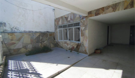 Casa à venda com 3 quartos, sendo 1 suíte,  em Vila Vianelo, Jundiaí, SP
