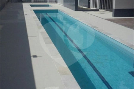 Apartamento à venda com 2 quartos, sendo 1 suíte, em Condomínio Royal Park, São José dos Campos, SP