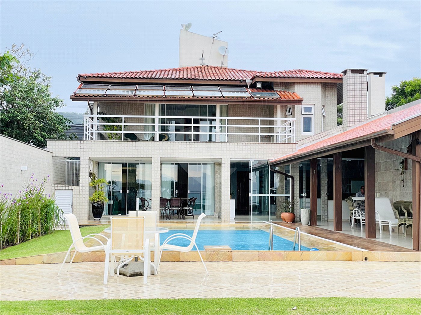 Casa à venda com 5 suítes no Centro, Porto Belo, SC