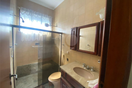 Casa à venda ou para alugar com 3 quartos, sendo 1 suíte, em Campo Grande, Rio de Janeiro, RJ
