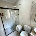 Casa com Piscina e Churrasqueira | 2 Suítes | Edícula | 3 Vagas | 275m²