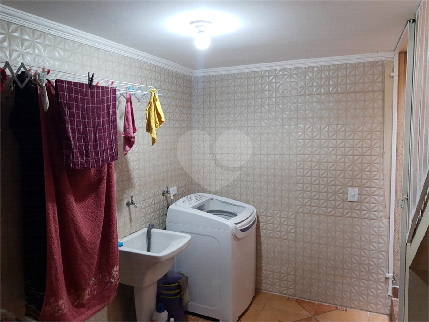 Casa à venda com 2 quartos no condomínio Vila Dionisia, São Paulo - SP