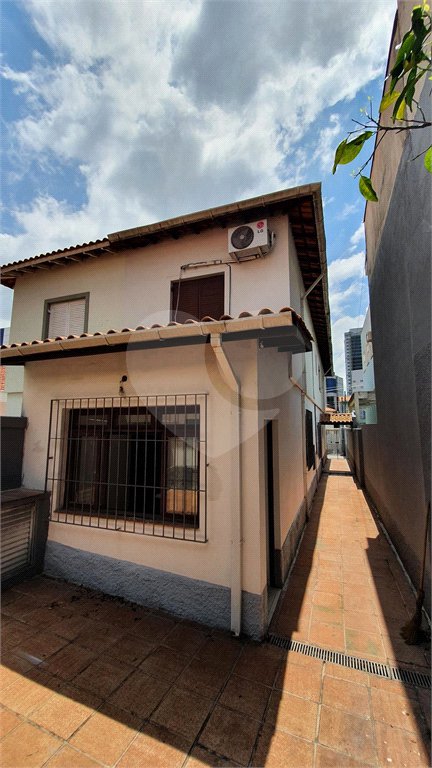 Sobrado à venda com 3 quartos, sendo 1 suíte, em Chácara Santo Antônio (zona Sul), São Paulo, SP