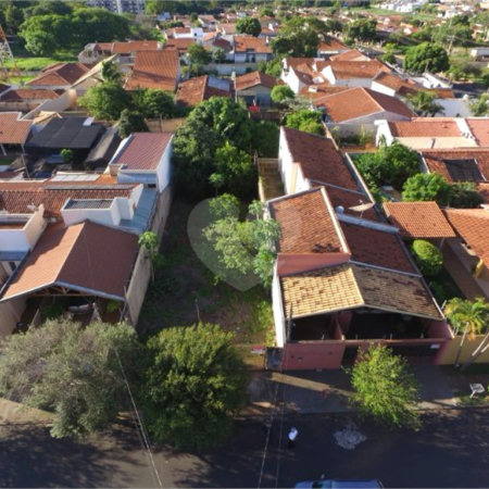 Terreno à venda em Vila Harmonia, Araraquara, SP