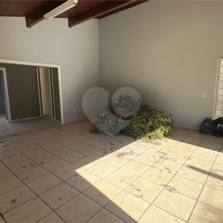 Casa para alugar com 4 quartos, sendo 3 suítes, em Vila Sfeir, Indaiatuba, SP