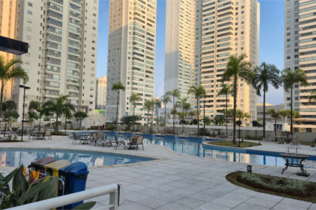 Apartamento à venda com 3 quartos, sendo 1 suíte, no Centro, São Bernardo do Campo, SP