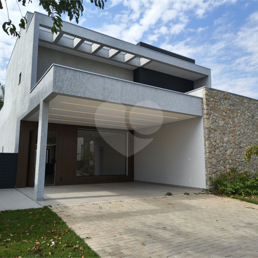 Casa à venda com 3 suítes no condomínio Alphaville Nova Esplanada 4, Votorantim - SP