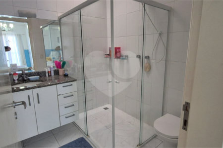 Casa à venda com 5 quartos, sendo 4 suítes, no condomínio Residencial Vilazul, Sorocaba - SP