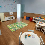 Casa à venda ou para alugar com 4 quartos, sendo 3 suítes, no condomínio Figueira Garden, Atibaia - SP