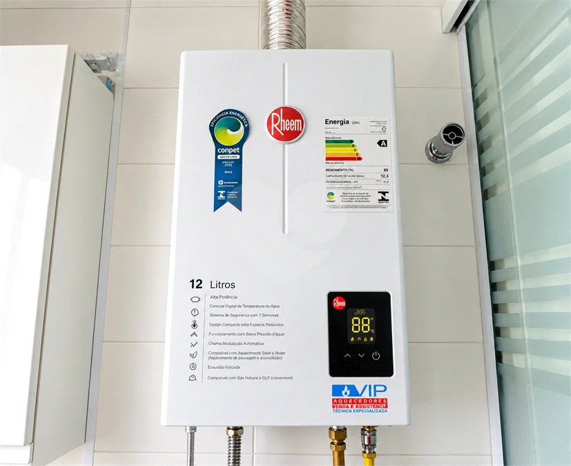 Apartamento com 2 dormitórios e 1 vaga em Nova Petrópolis, com piscina, academia, brinquedoteca, churrasqueira e portaria 24 horas. Excelente localização.