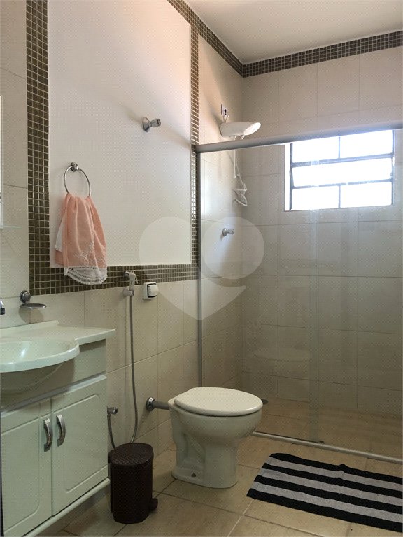 Chácara à venda com 6 quartos, sendo 2 suítes, em Jardim Brogotá, Atibaia, SP