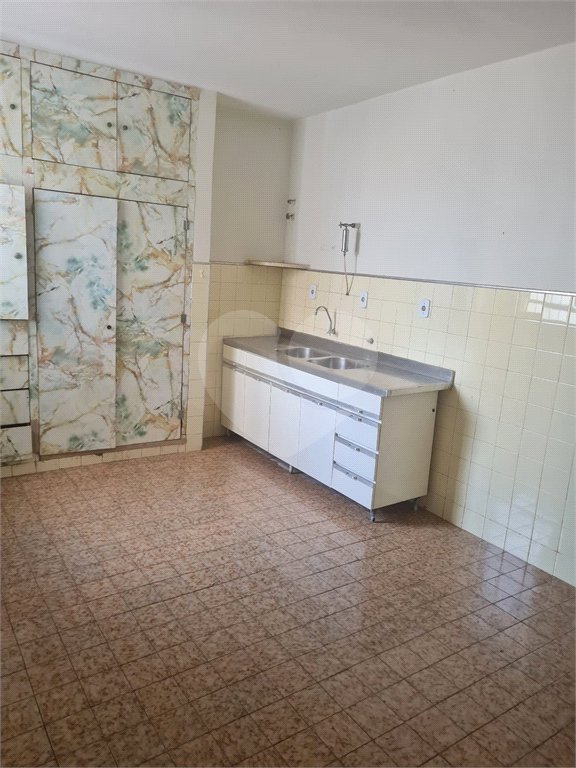 Casa à venda com 3 quartos em Jardim do Carmo, Araraquara, SP