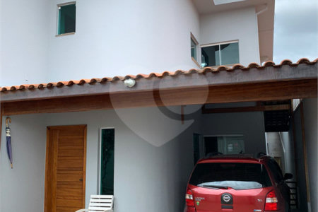 Casa à venda com 3 quartos, sendo 2 suítes, em Jardim Celani, Salto, SP
