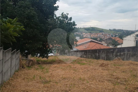 Terreno à venda no Centro, Bom Jesus dos Perdões, SP