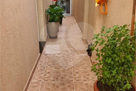 Casa à venda com 2 quartos em Vila dos Remédios, São Paulo, SP