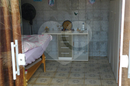 Casa à venda com 3 quartos, sendo 1 suíte,  em Jardim Aeroporto Iii, Mogi das Cruzes, SP