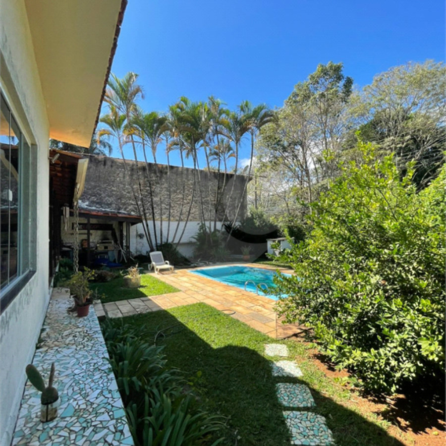 Casa à venda com 2 quartos, sendo 1 suíte, em Retiro das Fontes, Atibaia, SP