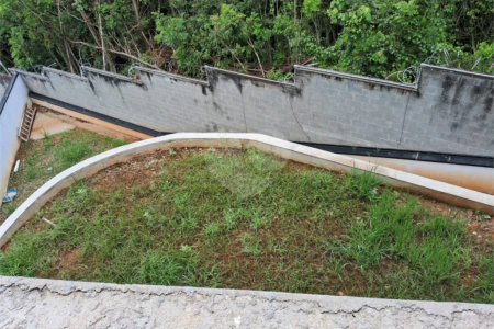 Casa à venda com 3 quartos, sendo 1 suíte, no condomínio Mosaico da Serra, Mogi das Cruzes - SP