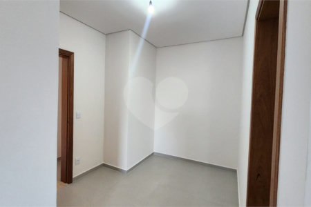 Casa à venda com 4 suítes no condomínio Santa Isabel I, Louveira - SP