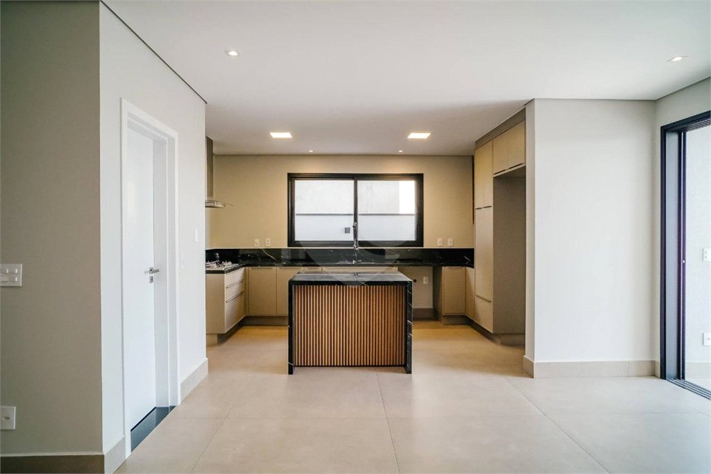 Casa à venda com 4 suítes no condomínio Residencial Duas Marias, Indaiatuba - SP