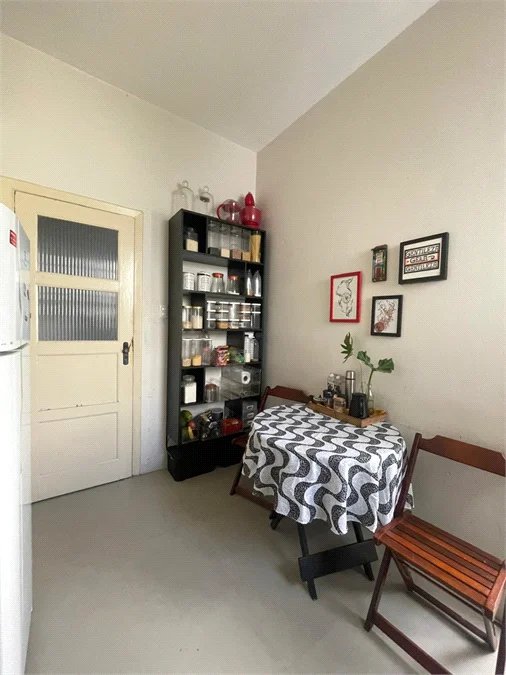 Apartamento à venda com 2 quartos, sendo 1 suíte, em Pinheiros, São Paulo, SP