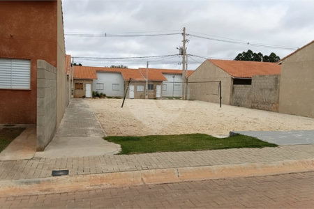 Casa à venda com 2 quartos em Vila Popular, Itapetininga, SP