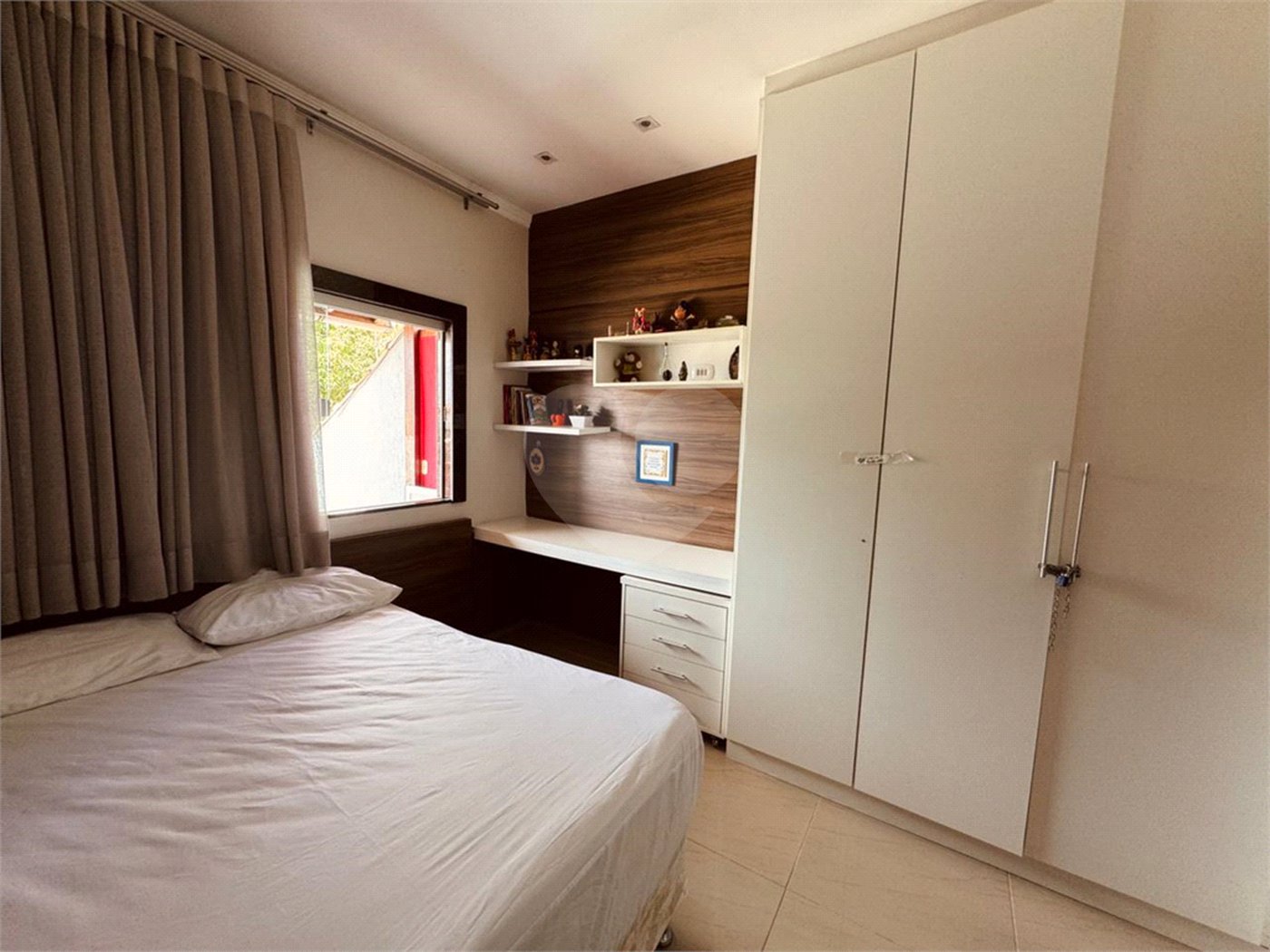 Apartamento para alugar com 1 suíte em Taperapuan, Porto Seguro, BA