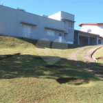 Casa à venda com 3 quartos, sendo 1 suíte, em Alpes D'ouro, Bom Jesus dos Perdões, SP