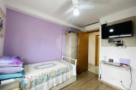 Apartamento à venda com 2 suítes em Vila Scarpelli, Santo André, SP