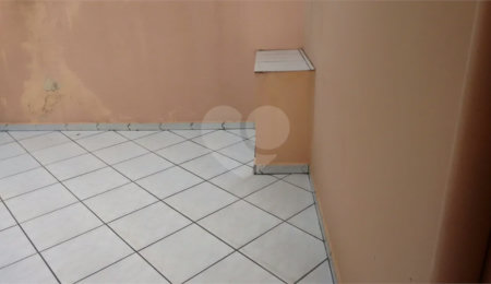 Sobrado à venda com 3 quartos, sendo 1 suíte,  em Vila Galvão, Guarulhos, SP