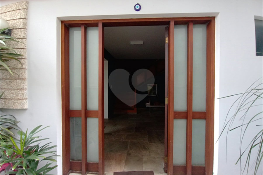 Casa à venda com 4 quartos, sendo 1 suíte, em Santana, São Paulo, SP