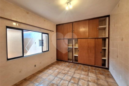 Sobrado à venda com 3 quartos, sendo 1 suíte, em Planalto Paulista, São Paulo, SP