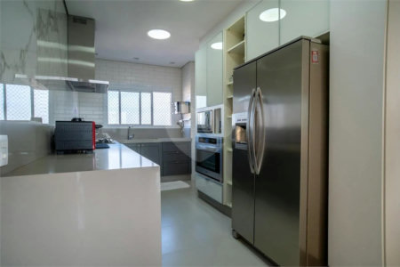 Apartamento à venda com 4 quartos, sendo 3 suítes, em Alto da Mooca, São Paulo, SP