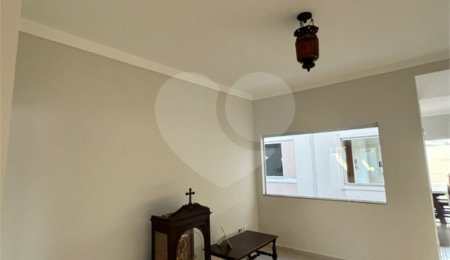 Casa à venda com 3 quartos, sendo 1 suíte,  em Ipê, Três Lagoas, MS