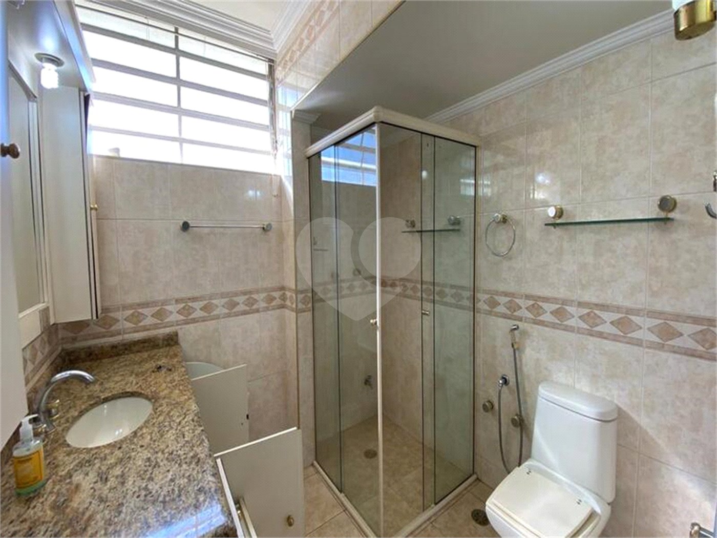 Casa Térrea à venda com 4 quartos, sendo 2 suítes, em Jardim Floresta, São Paulo, SP