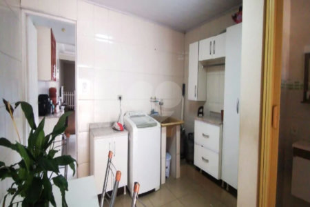 Casa com 130m², 2 quartos, à venda no Cambucí