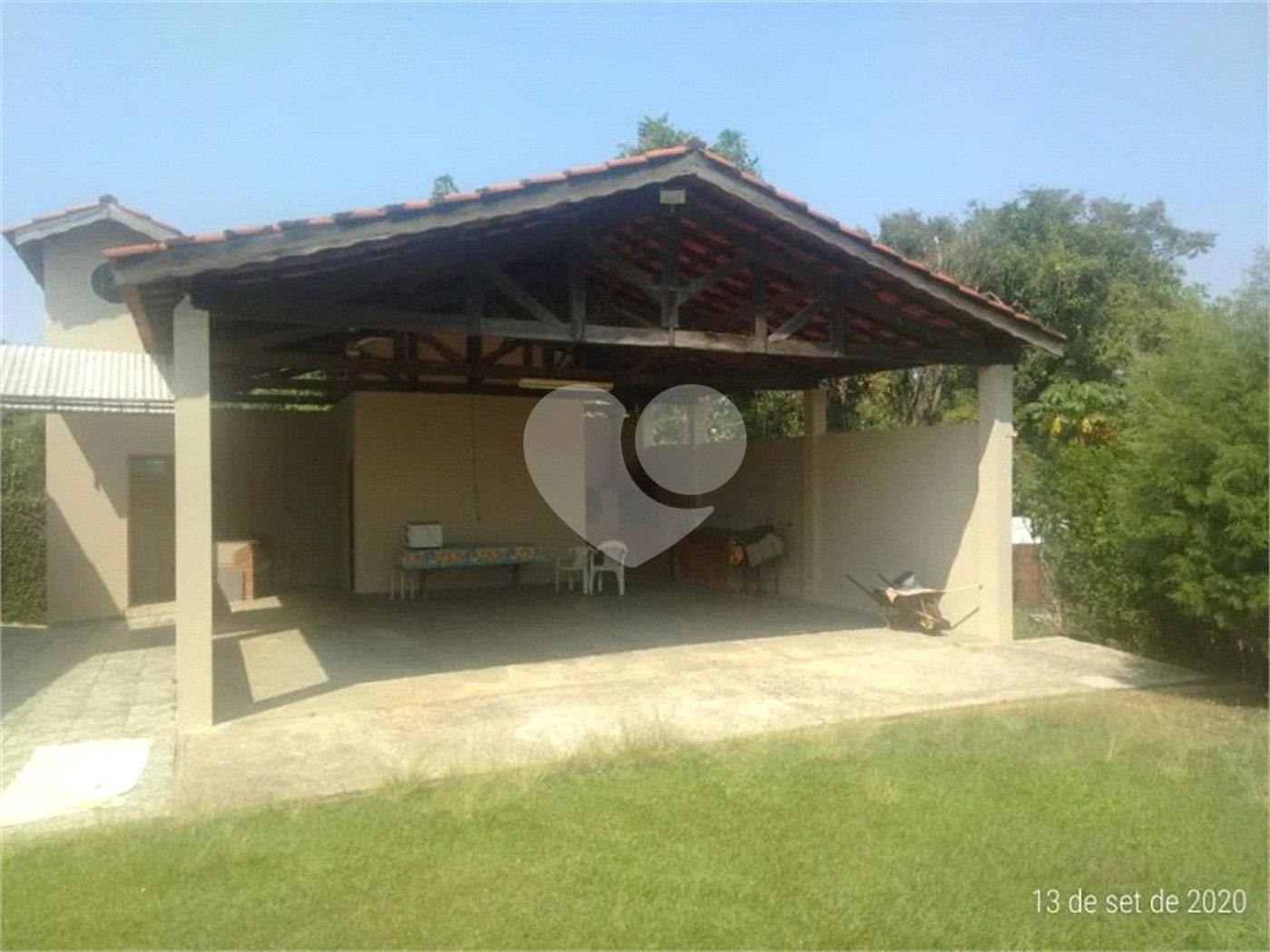 Casa à venda com 3 suítes no condomínio Haras São Luiz, Salto - SP