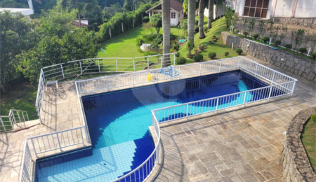 Casa à venda com 3 suítes no condomínio Alpes da Cantareira, Mairiporã - SP
