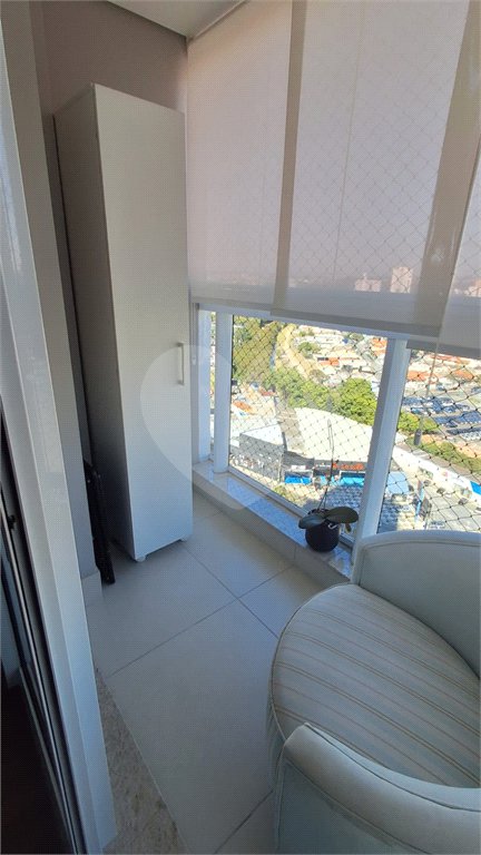 Apartamento à venda com 2 suítes em Vila Scarpelli, Santo André, SP