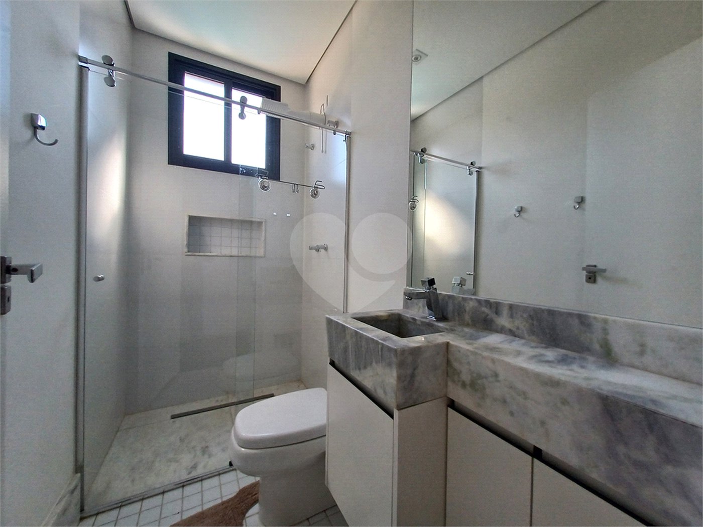 Casa à venda ou para alugar com 3 suítes no condomínio Alphaville Nova Esplanada 1, Votorantim - SP
