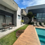 Casa à venda com 3 suítes no condomínio Campo de Toscana, Vinhedo - SP