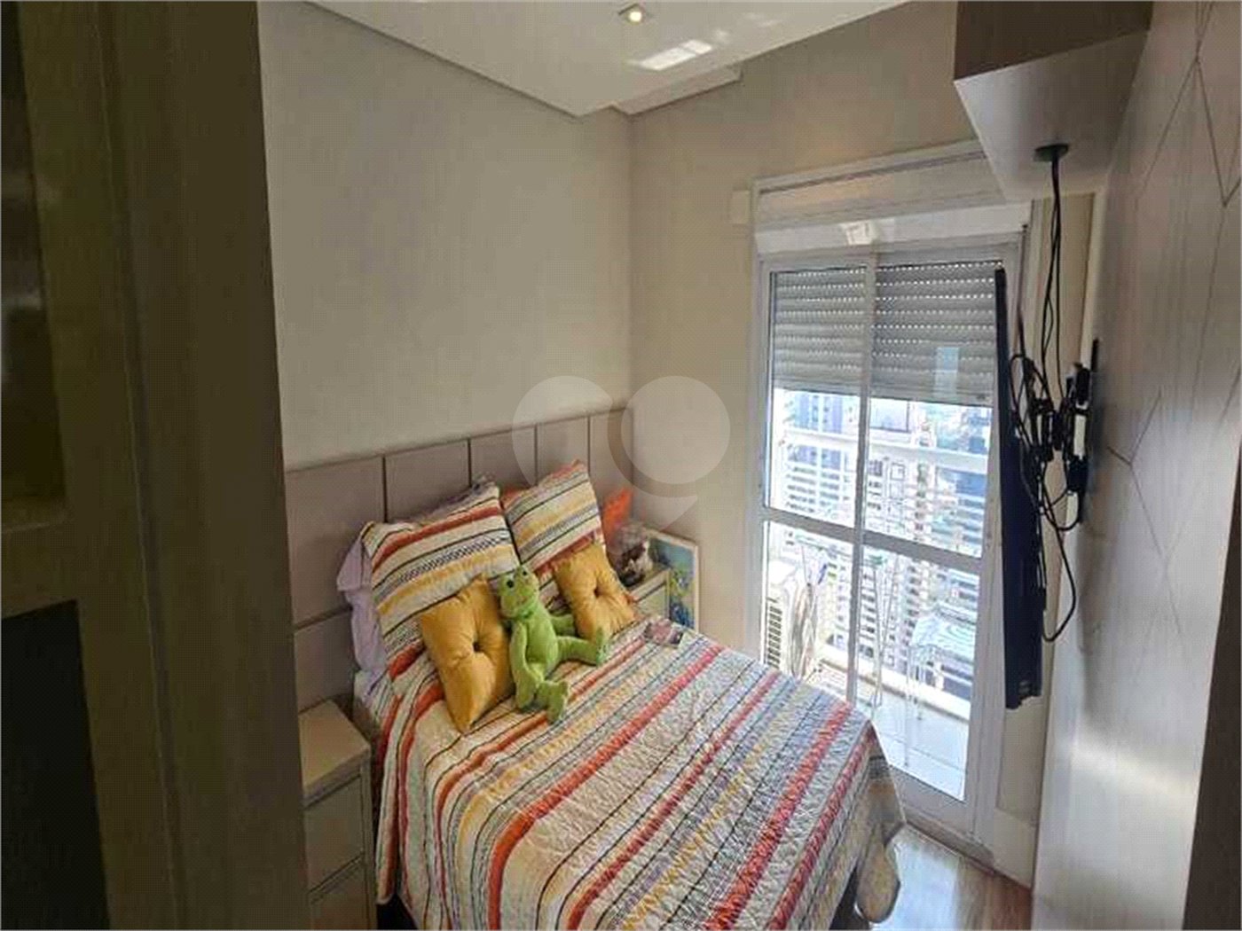 Apartamento à venda com 2 quartos, sendo 1 suíte,  em Vila Gertrudes, São Paulo, SP