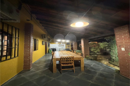 Casa à venda com 3 quartos em Jardim Tupã, São Paulo, SP